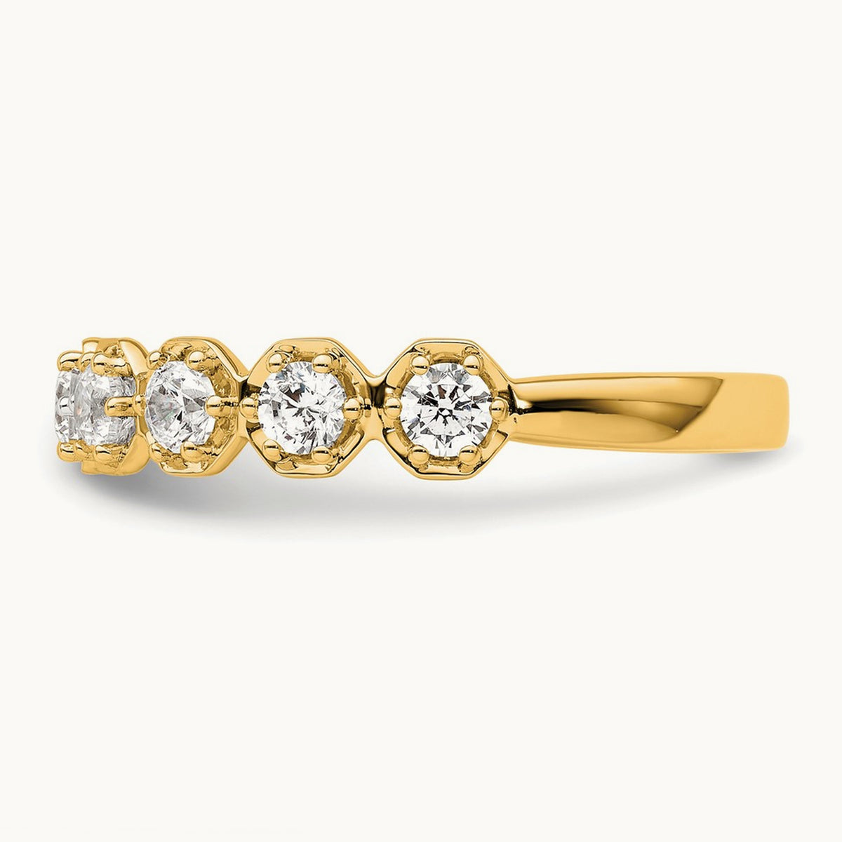 Hexagon Setting Wedding Band — 14K Yellow Gold, 7