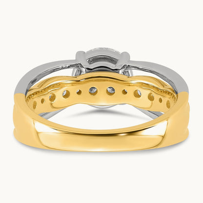 14ktt Certified Round Center Lab Grown Diamond VS+ F+ Ring