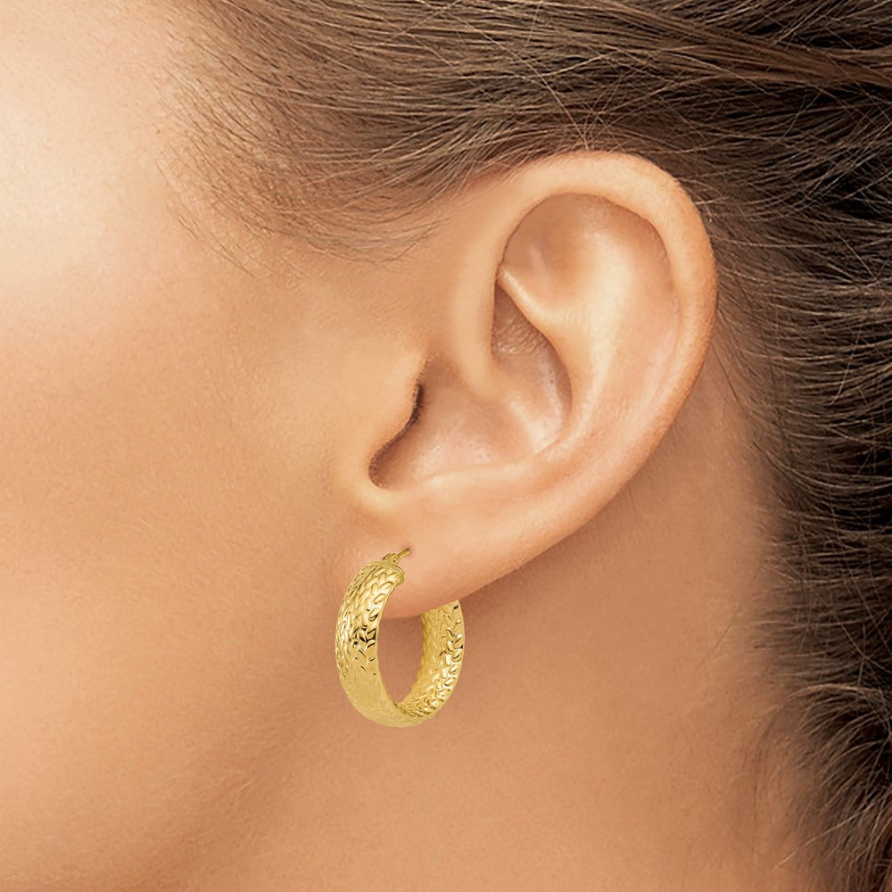 Polished Weave Design Round Hoop Earrings — 20mm