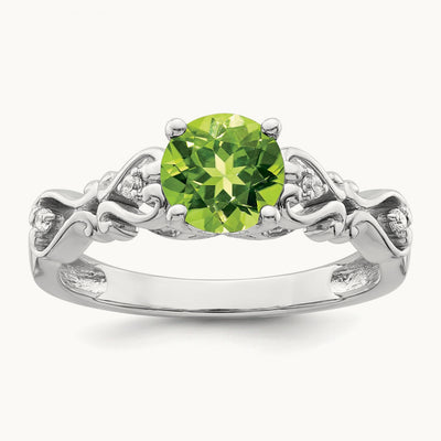 Polished Peridot and Diamond Ring — photo set