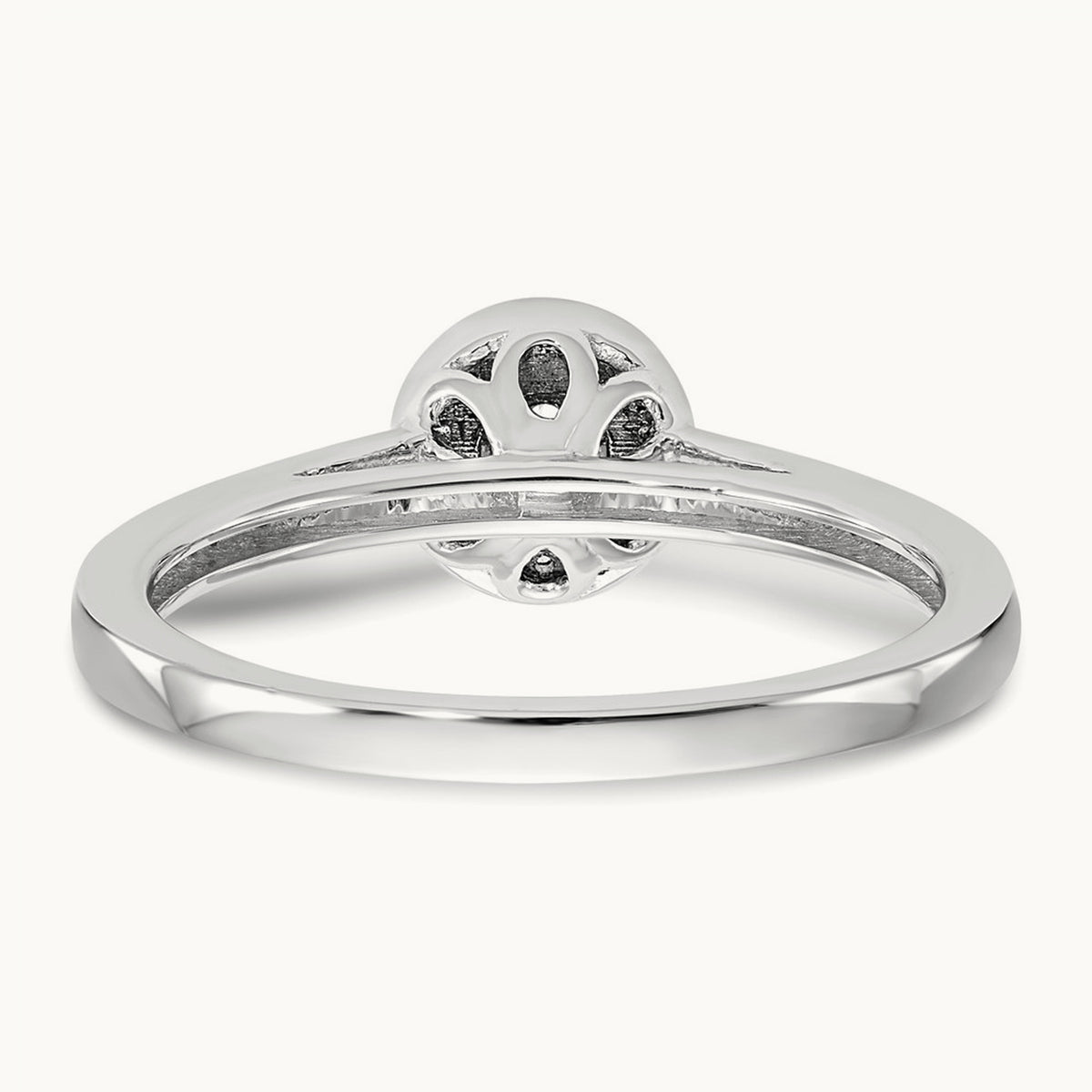 Complete Diamond Cluster Engagement Ring — photo set