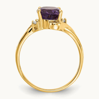 9x7mm Oval Amethyst AA Diamond ring, 14K