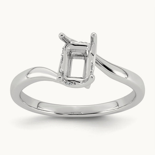 Holds Emerald Center Semi-Mount Twist Ring, 0.05-1.00 ct tw Lab-Grown Diamond