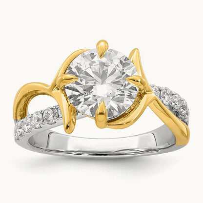 14ktt Certified Round Center Lab Grown Diamond VS+ F+ Ring