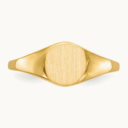 6.5x7. Closed Back Signet Ring, 5mm, 14K