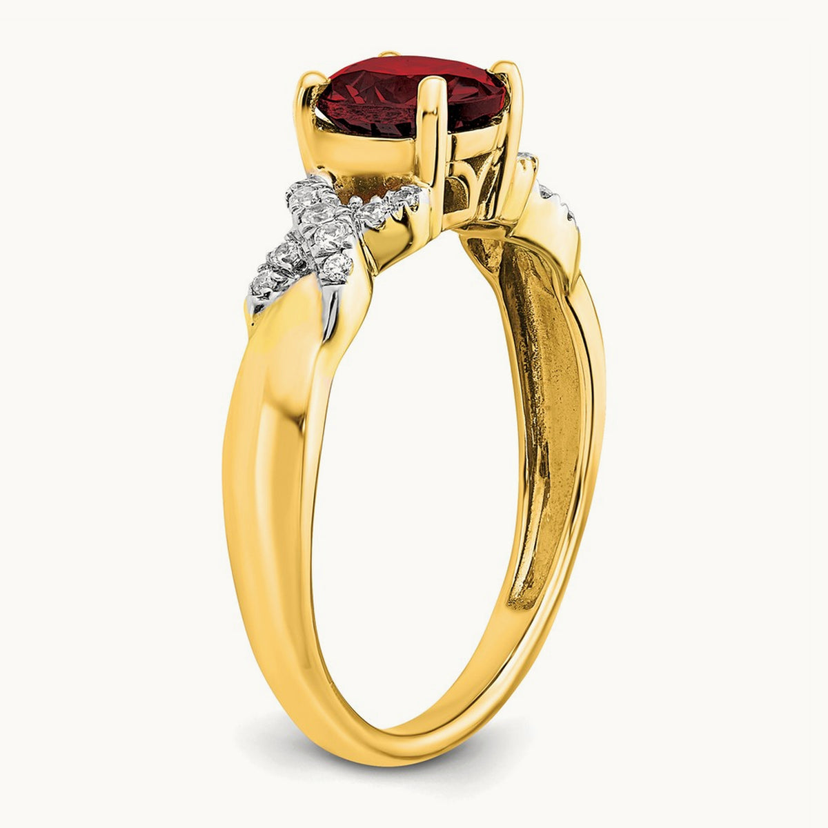 Garnet and Diamond Ring — photo set