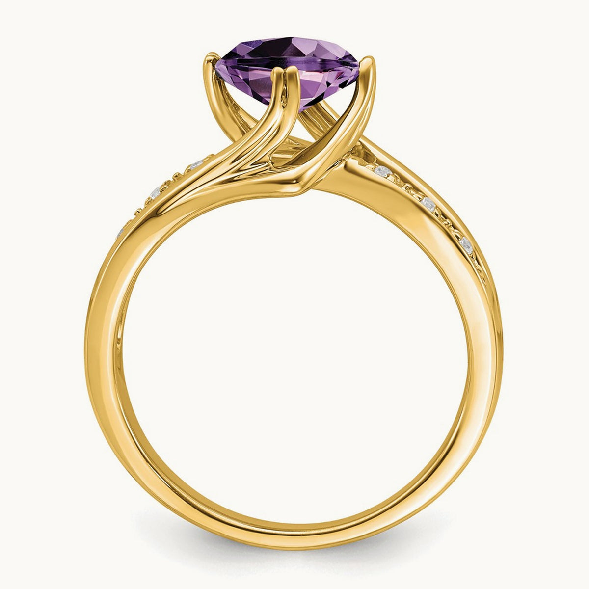 Amethyst and Diamond Ring — 14K Yellow Gold, 7