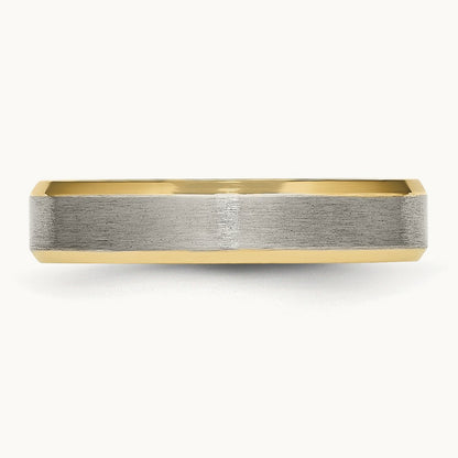 Brushed Yellow IP-plated Beveled Edge Band — photo set