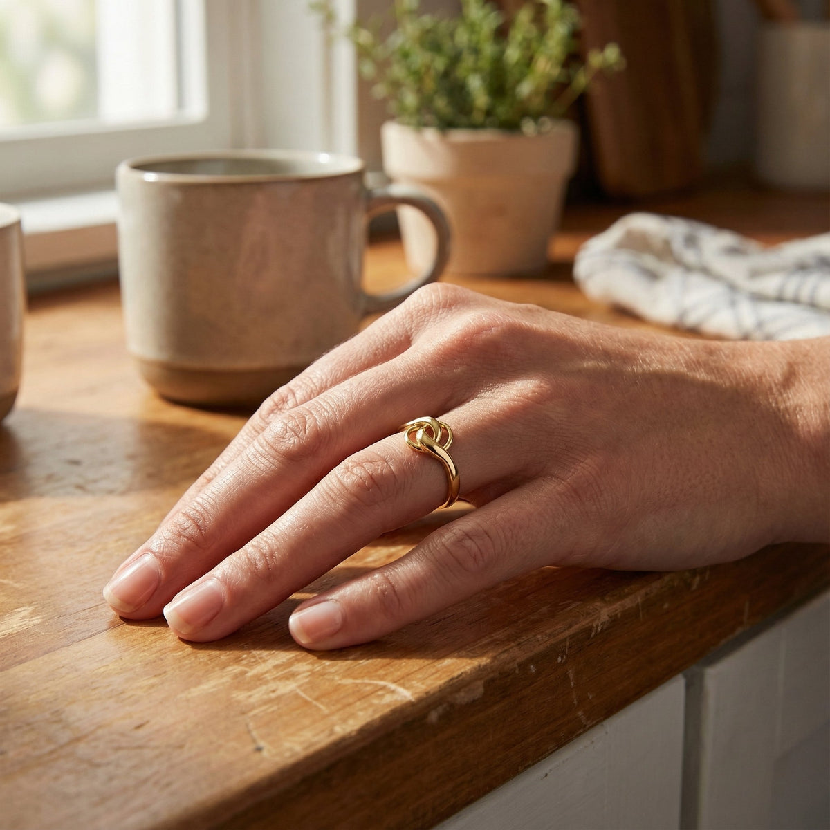 Double Loop Ring