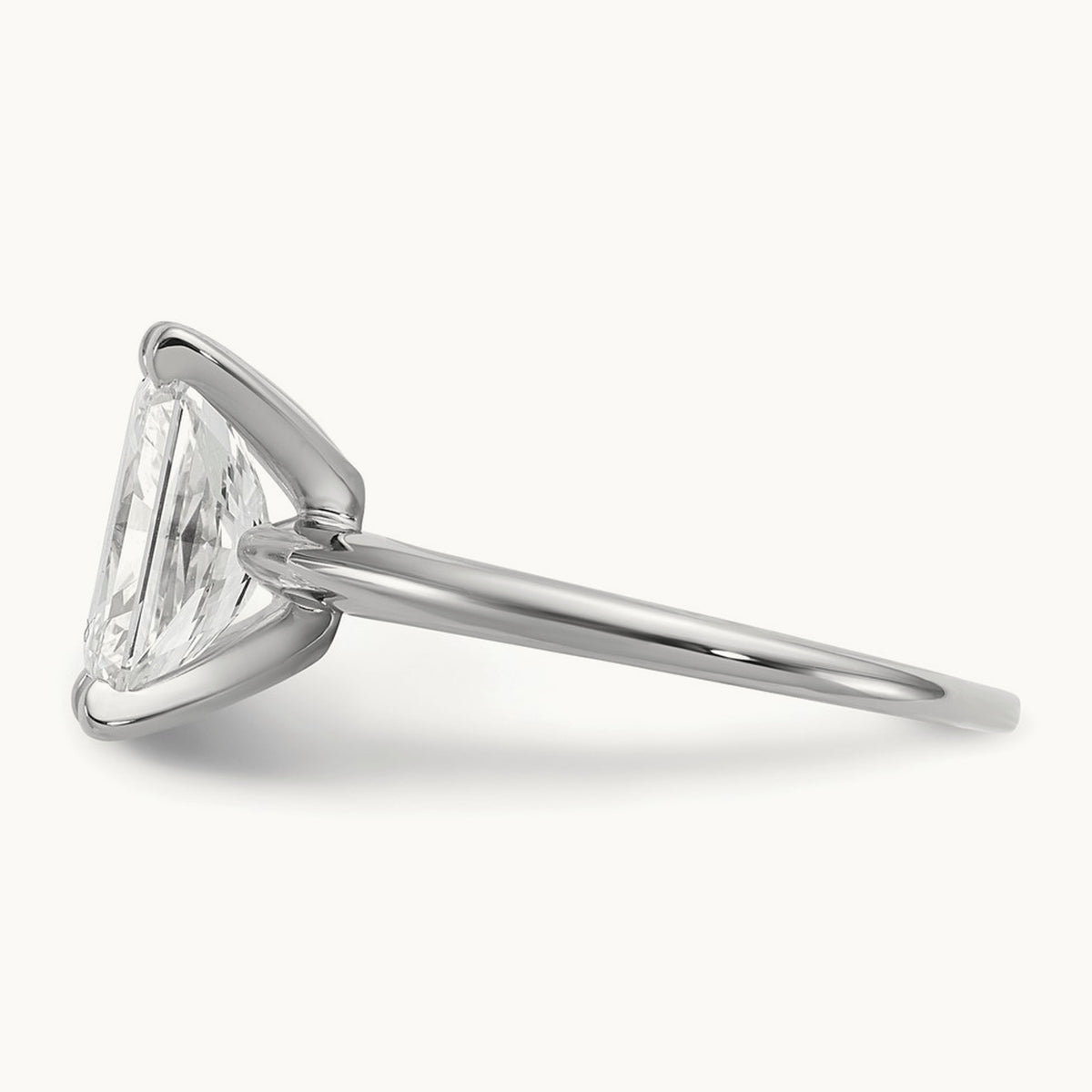 Radiant Solitaire Engagement Ring, 0.50-5.00 ct tw Lab-Grown Diamond — 2 1/2 ct, 14K White Gold