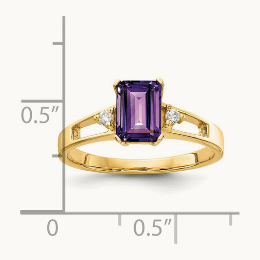 7x5mm Emerald Cut Amethyst A Diamond ring, 14K