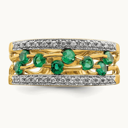 Emerald and Diamond Ring — photo set