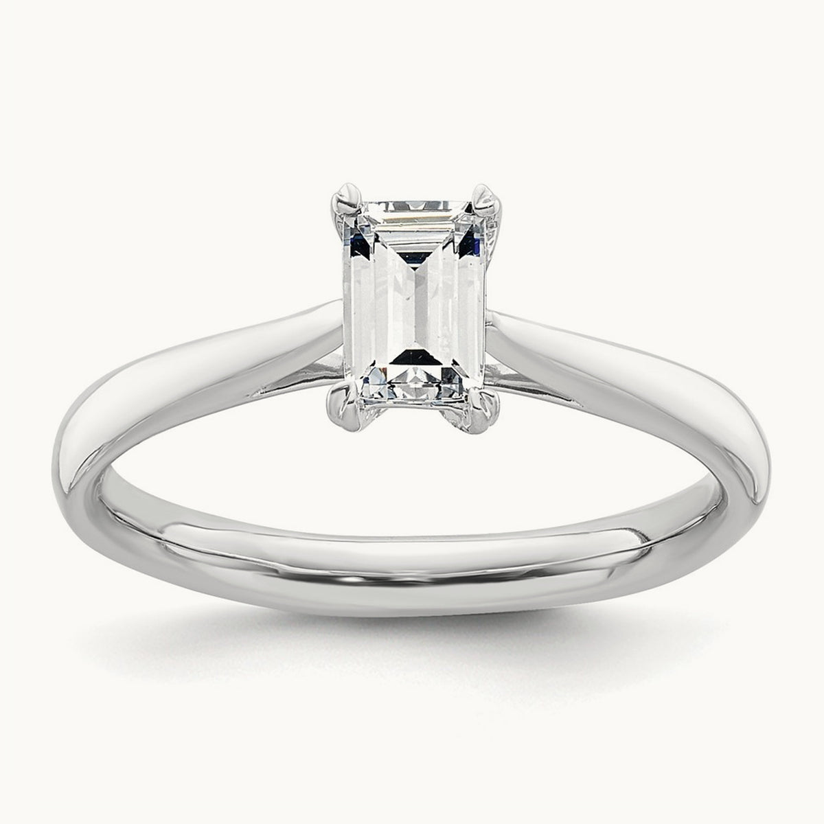 Emerald Solitaire Engagement Ring Mounting