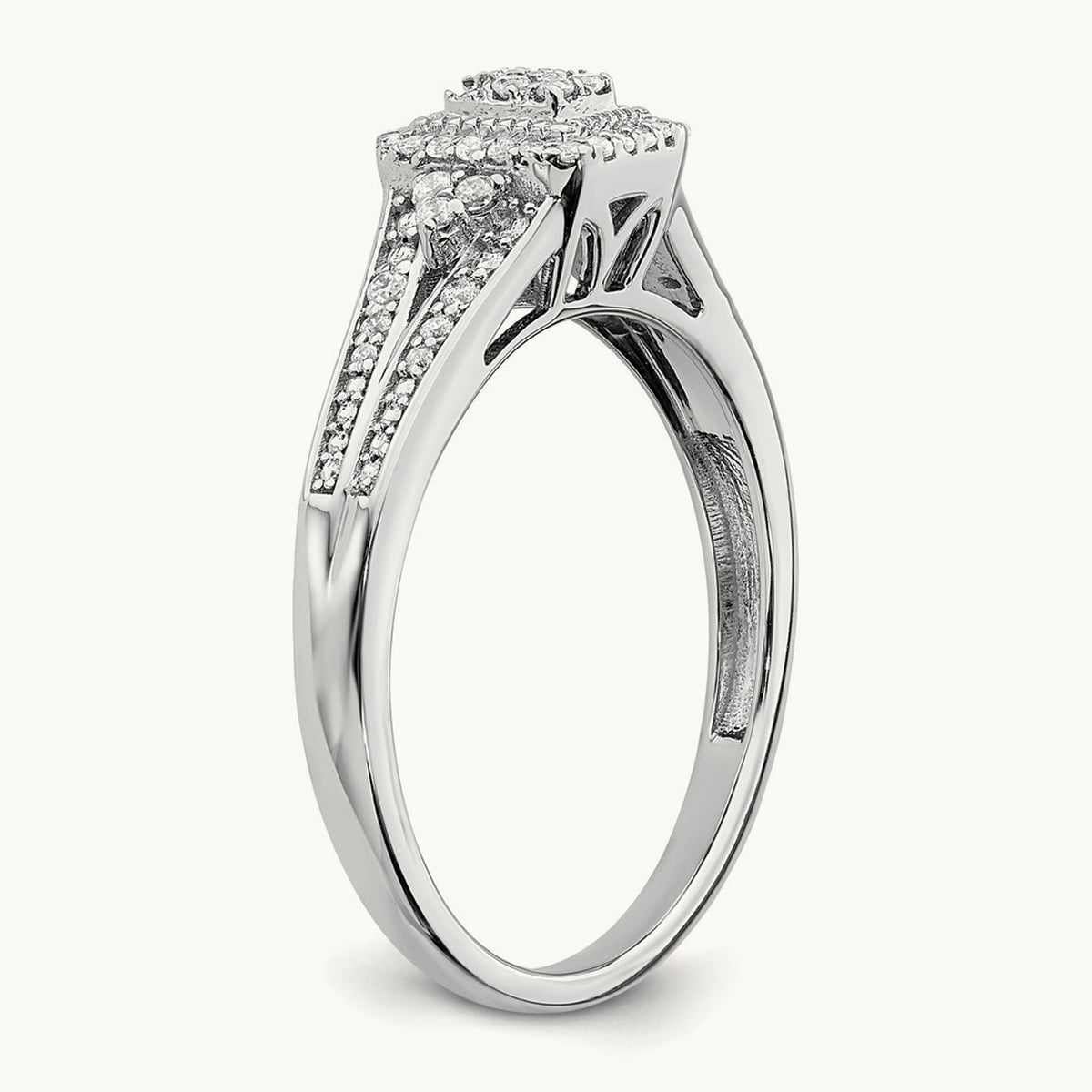 Diamond Cluster Complete Engagement Ring — photo set
