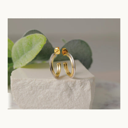 w/ Polished and Grooved J-Hoop Post Earrings — Leslie's — 22.5mm