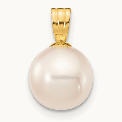 8- Round Freshwater Cultured Pearl Pendant — photo set