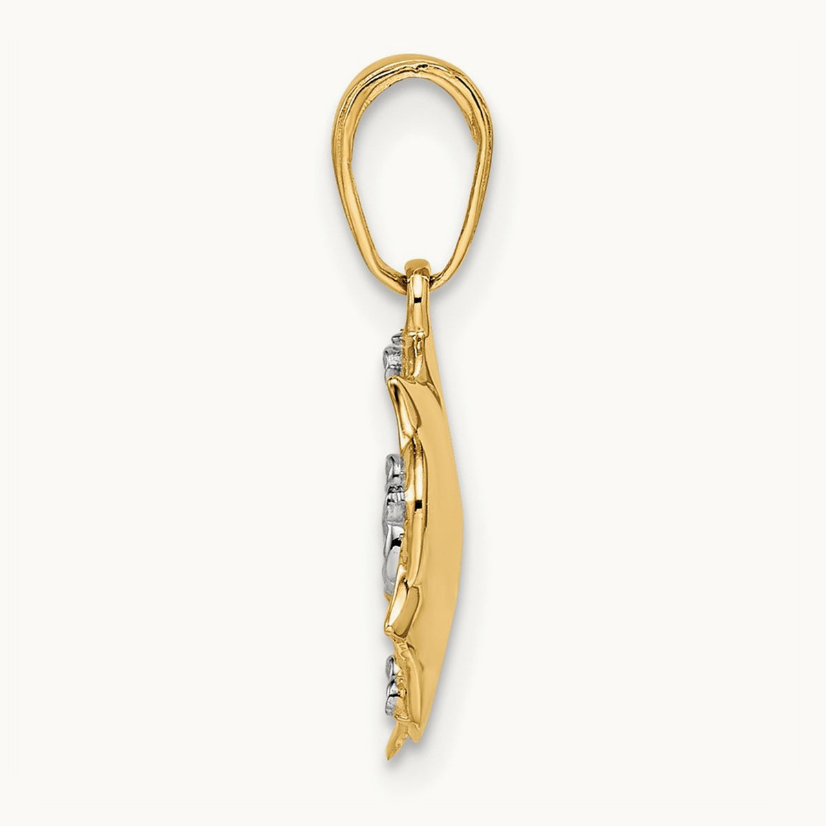 and Diamond-cut Flower Pendant — photo set
