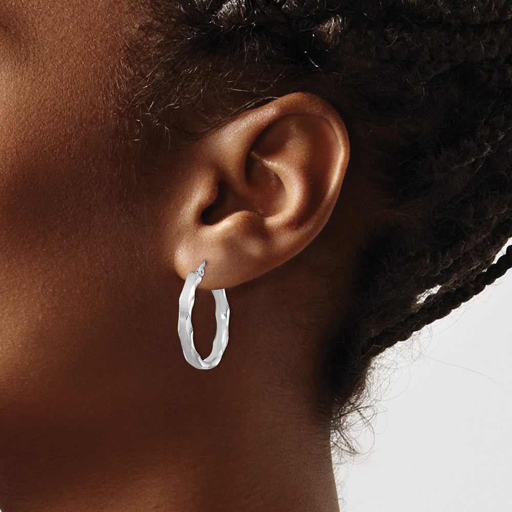 Satin and Polished Scalloped Edge Hoop Earrings — 14K White Gold