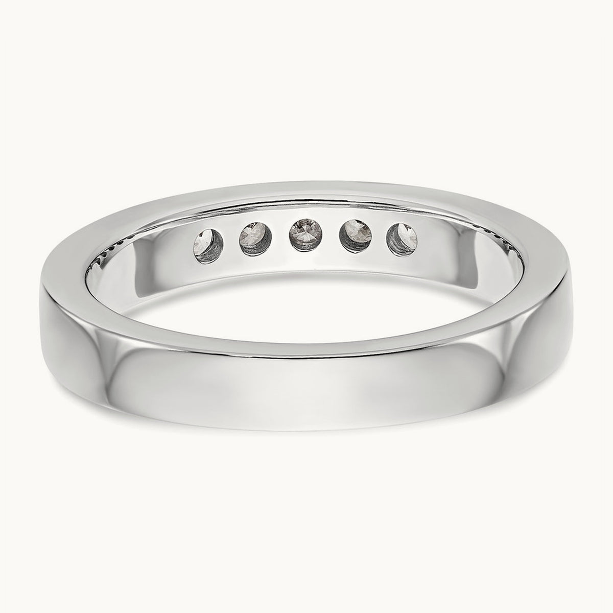 Setting: 5- Stone Closed Channel Band Mounting, 2.0mm — 14K White Gold