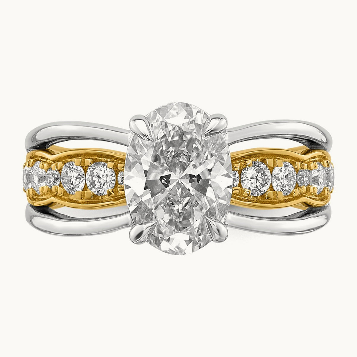 14ktt Certified Oval Center Lab Grown Diamond VS+ F+ Ring