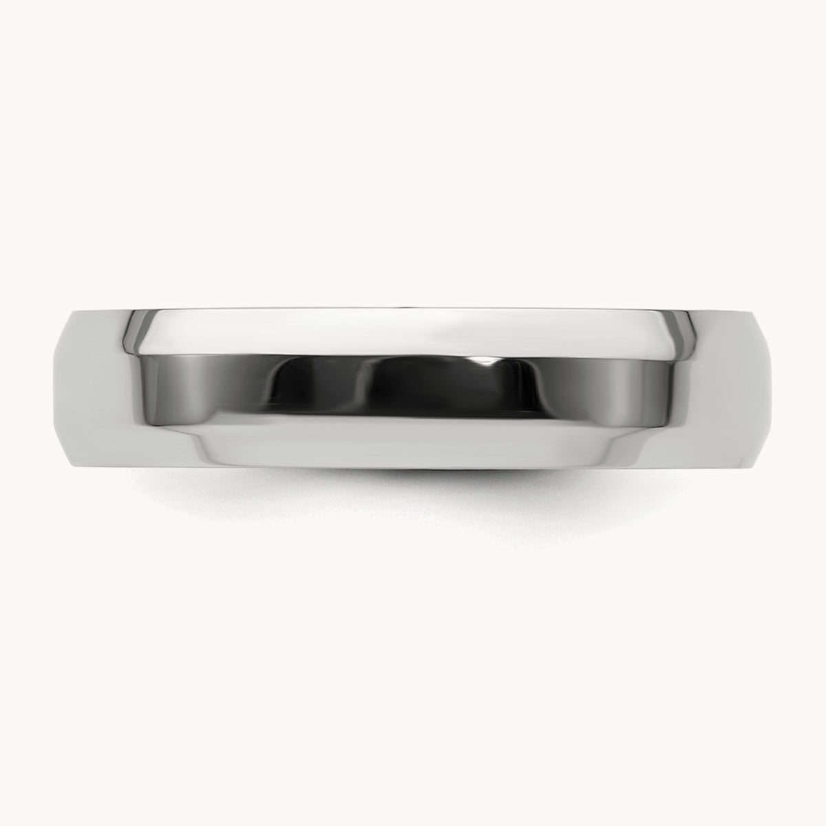 Polished Beveled Edge Wedding Band, 5mm, Platinum