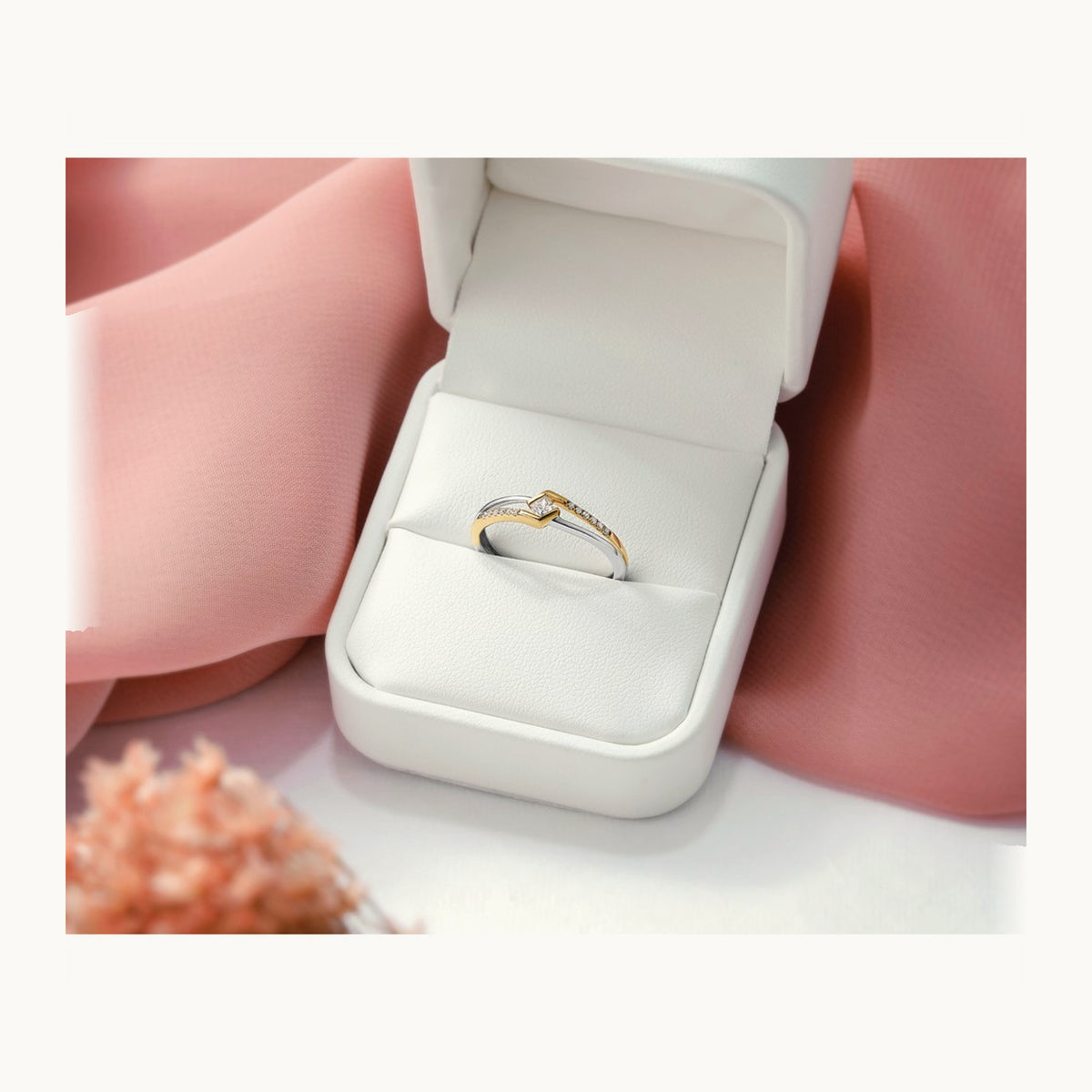 Complete Diamond Promise Ring — photo set