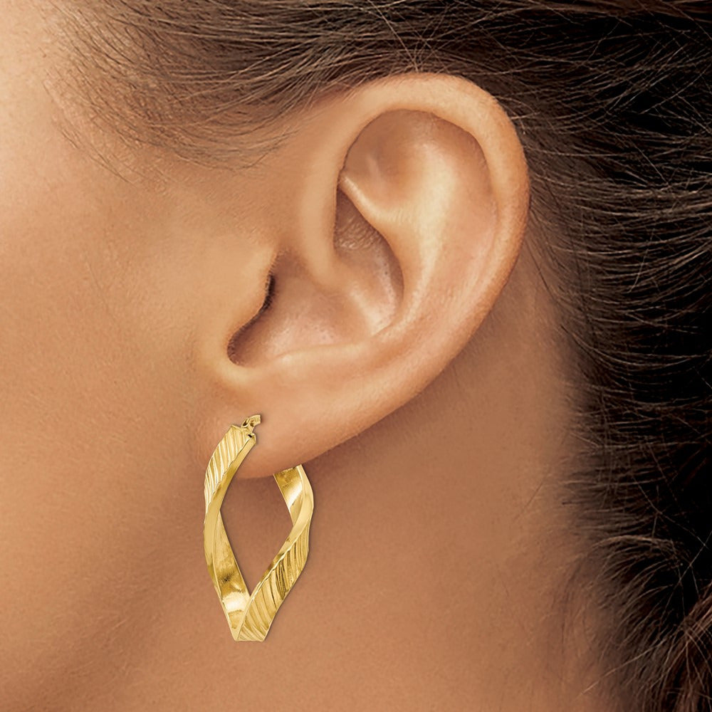 Twisted Textured Oval Hoop Earrings — photo set