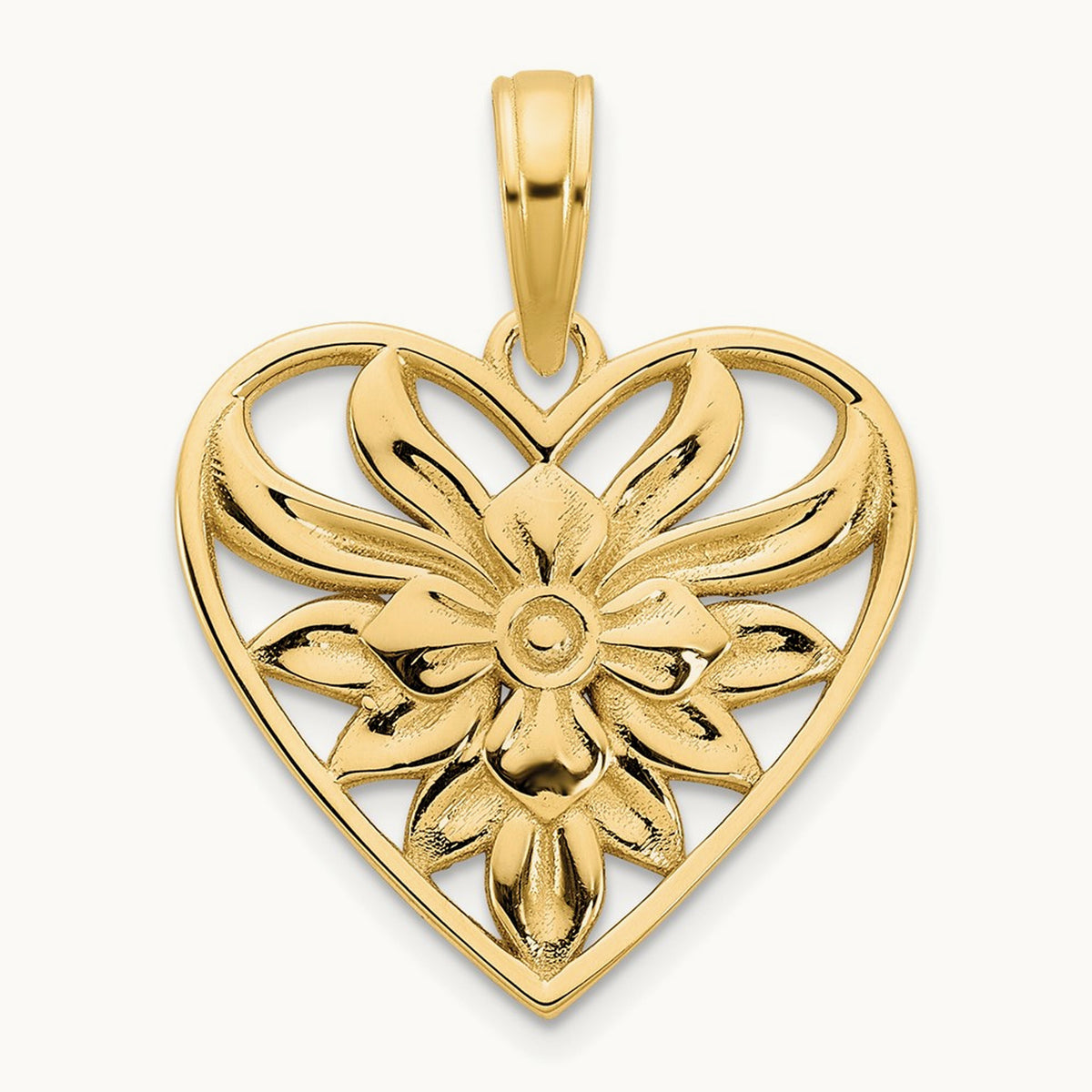 Fancy Heart Pendant — 21.23mm