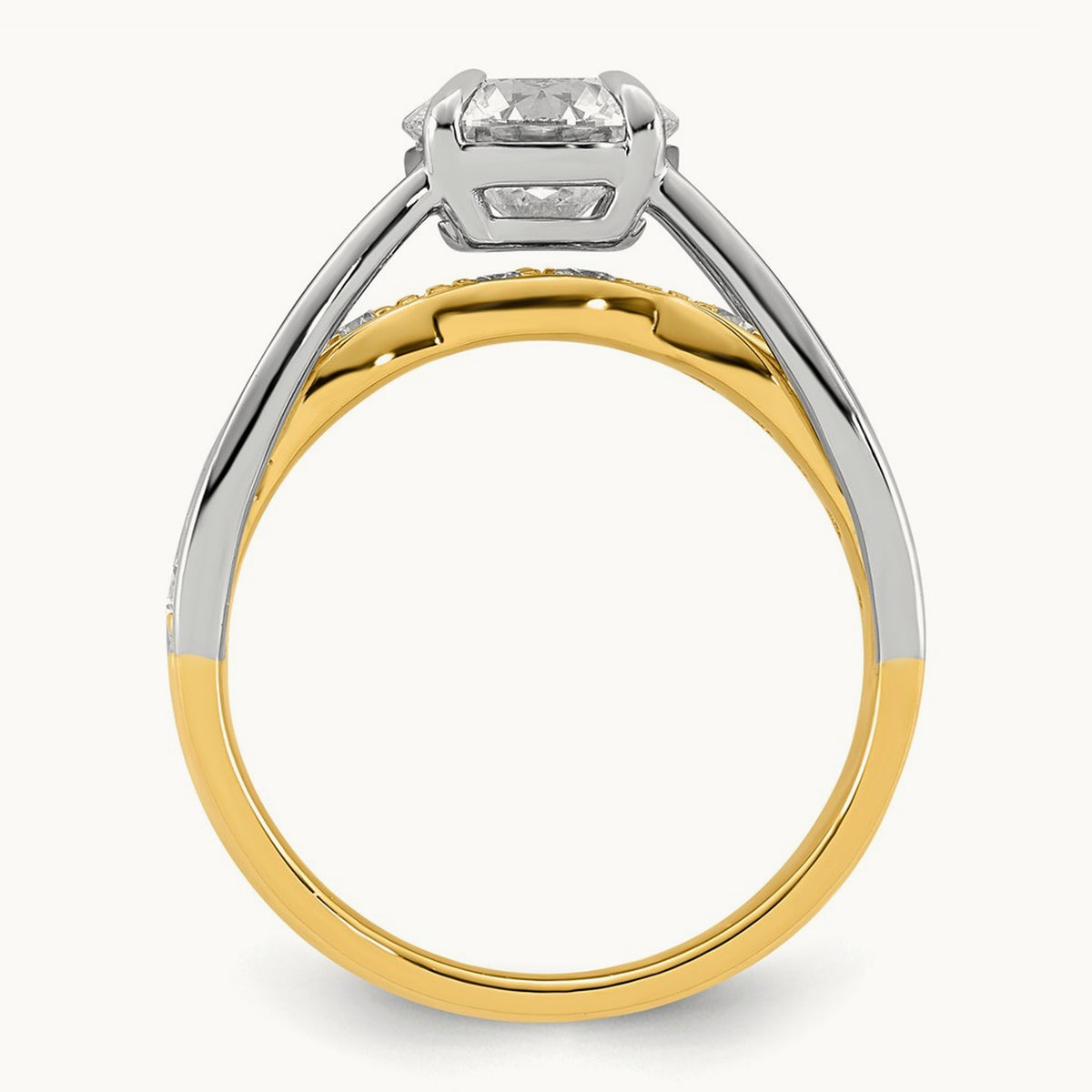 14ktt Certified Round Center Lab Grown Diamond VS+ F+ Ring
