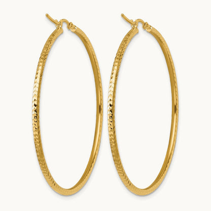 Diamond-cut Round Tube Hoop Earrings, 2mm, 10K — Leslie's