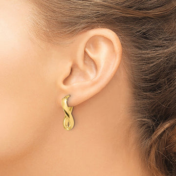 Polished Twisted Oval Hoop Earrings — photo set