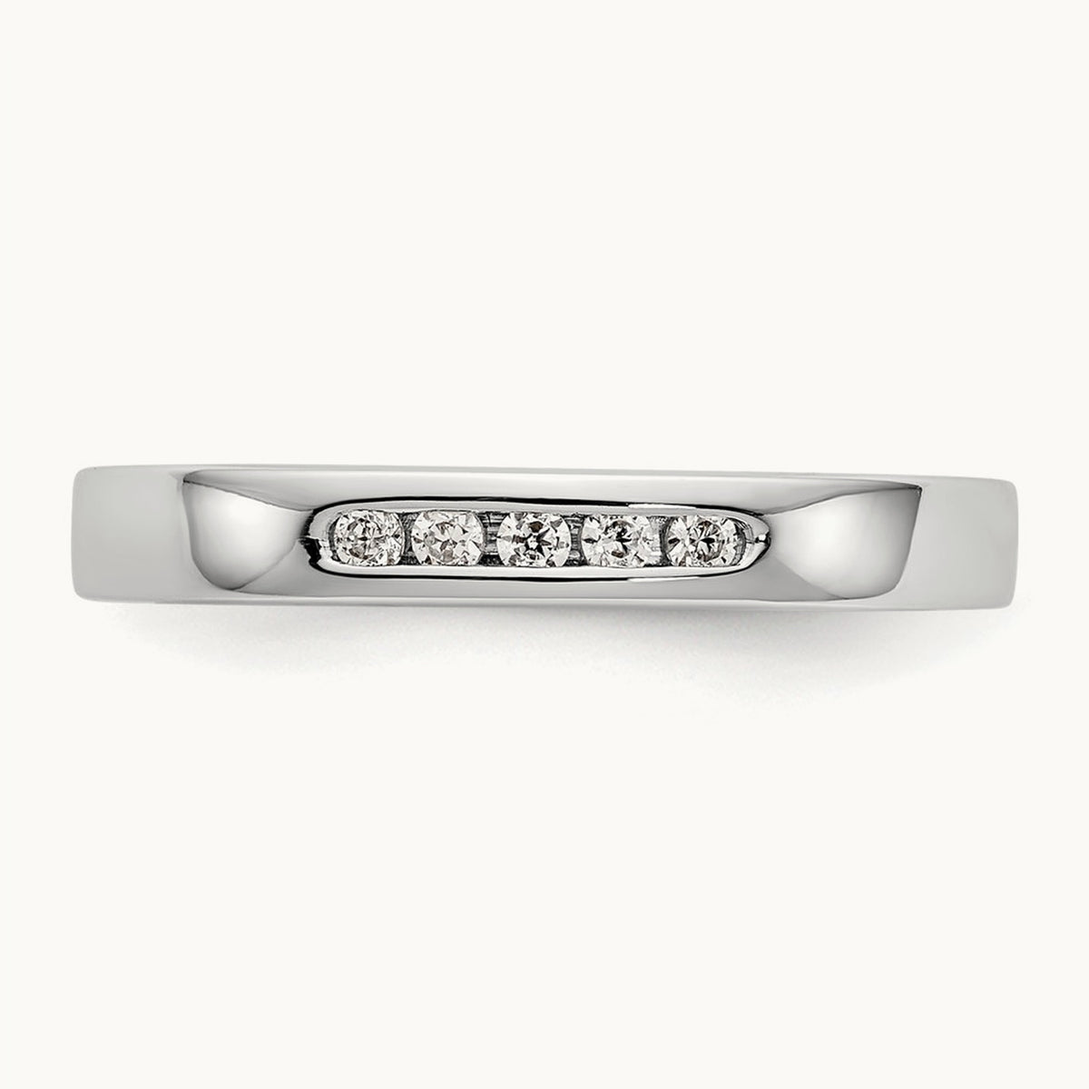 Setting: 5- Stone Closed Channel Band Mounting, 1.6mm — 14K White Gold