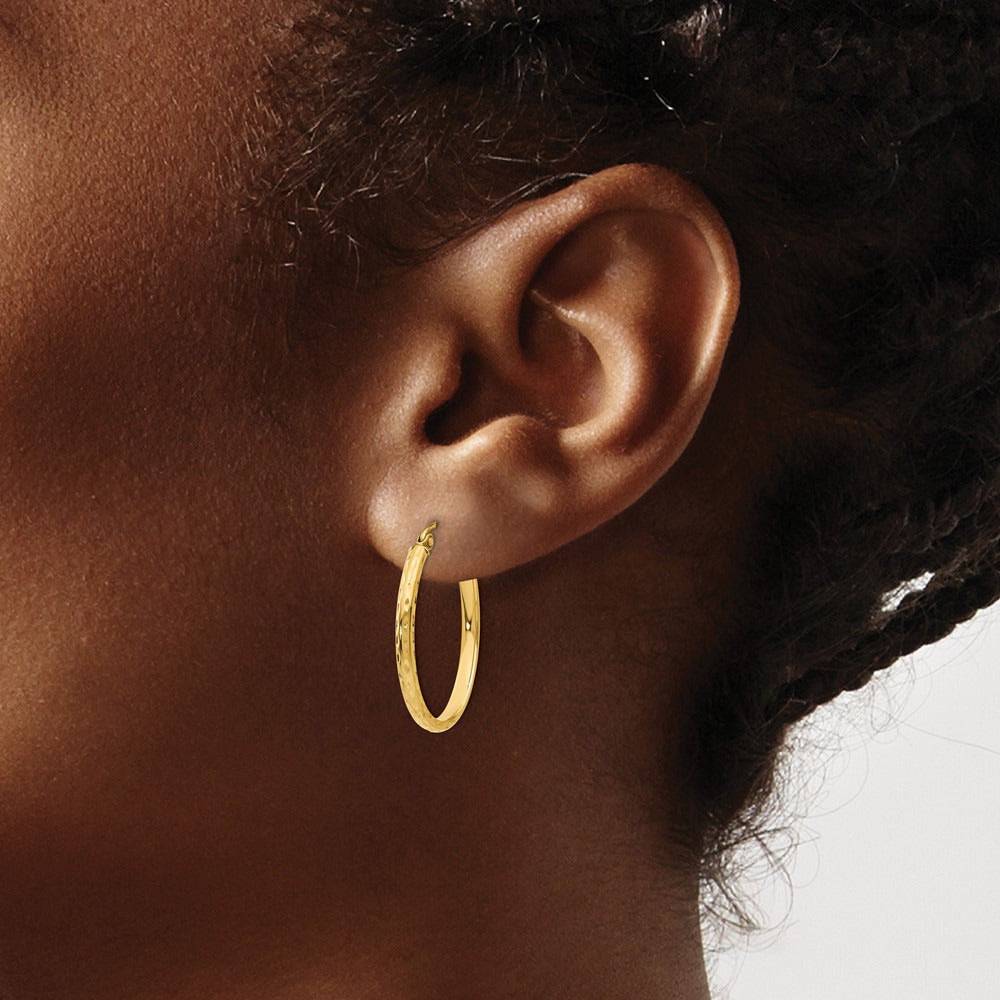 Lightweight Diamond-cut Oval Hoop Earrings — 14K Yellow Gold, 20mm