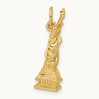 3D Statue Of Liberty Charm — photo set