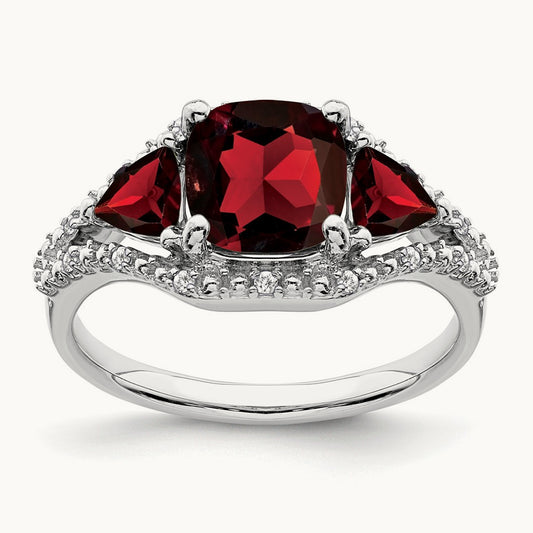 Garnet and Diamond Ring — photo set