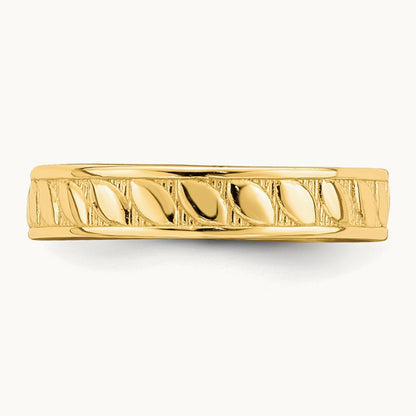 Adjustable Leaf Engraved Design Toe Ring — 14K Yellow Gold