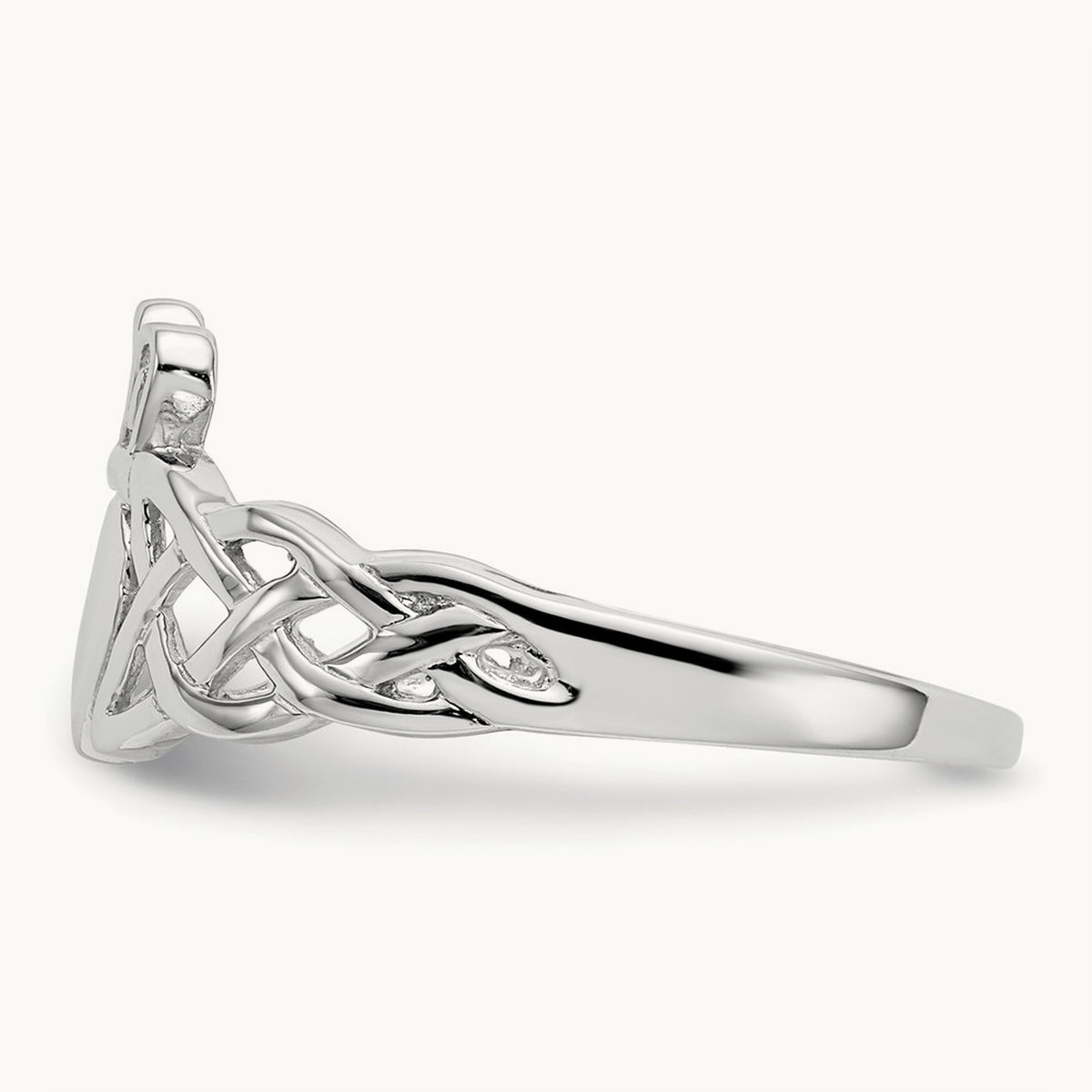 Mens Claddagh Ring — photo set