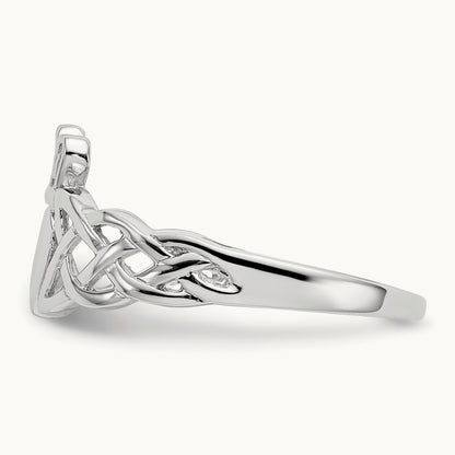 Mens Claddagh Ring — photo set