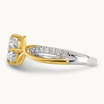 14ktt Certified Round Center Lab Grown Diamond VS+ F+ Ring