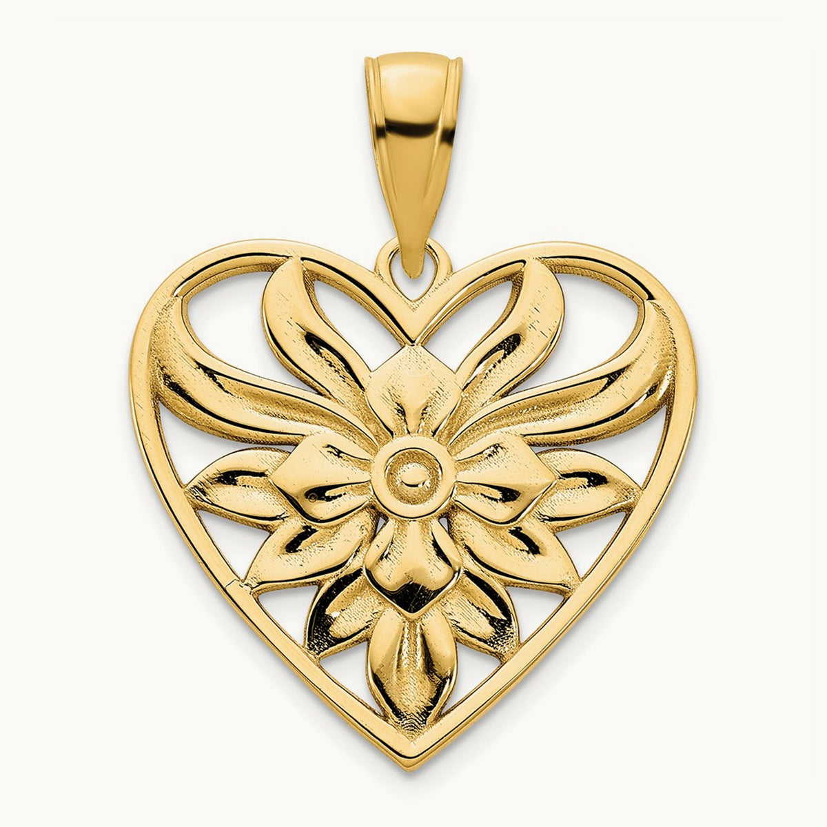 Fancy Heart Pendant — 25.22mm