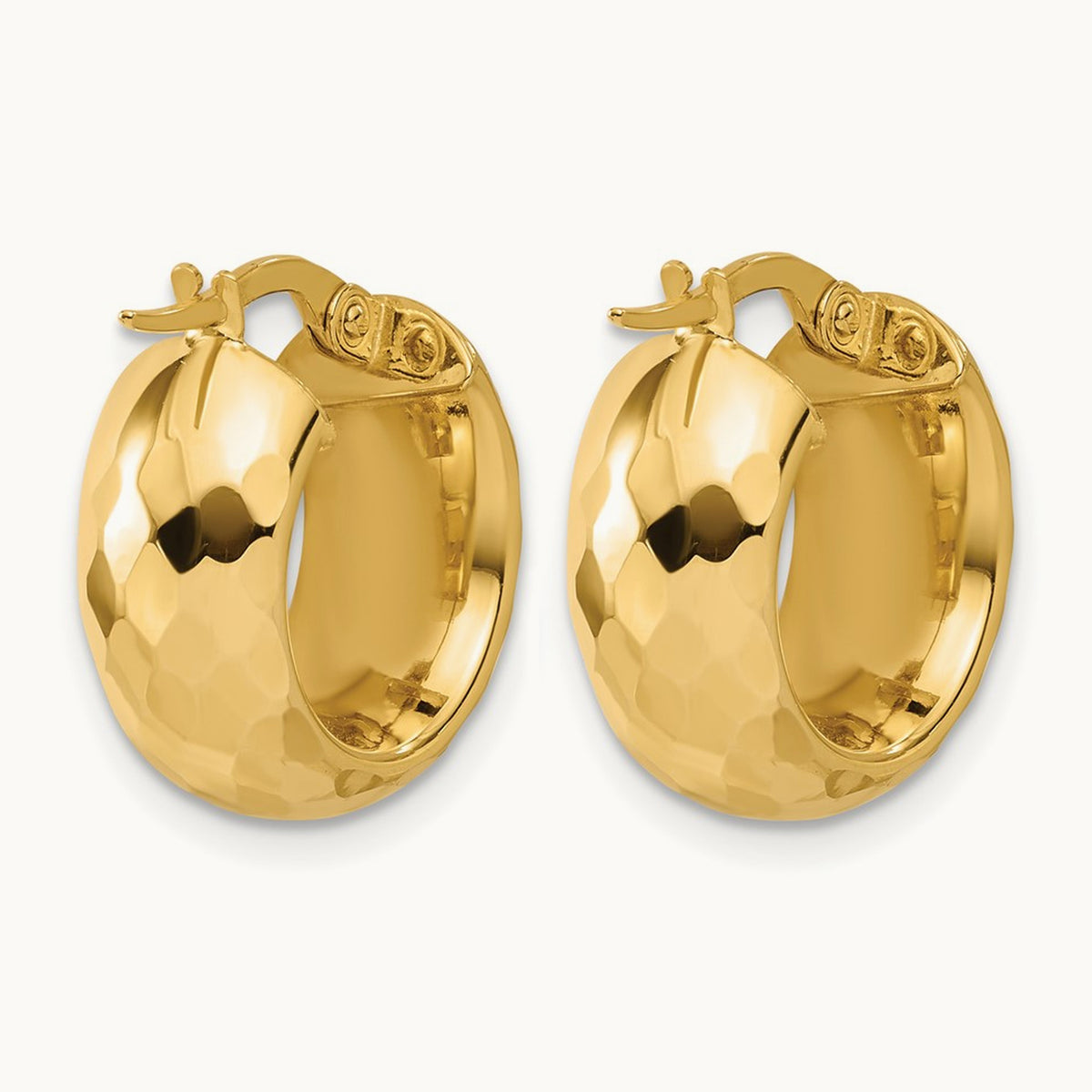 Polished and Diamond-cut Hoop Earrings, 14K — Leslie's