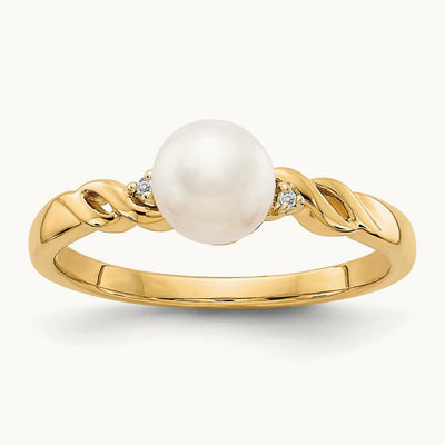 FW Cultured Pearl and Diamond Twist Ring, 14K