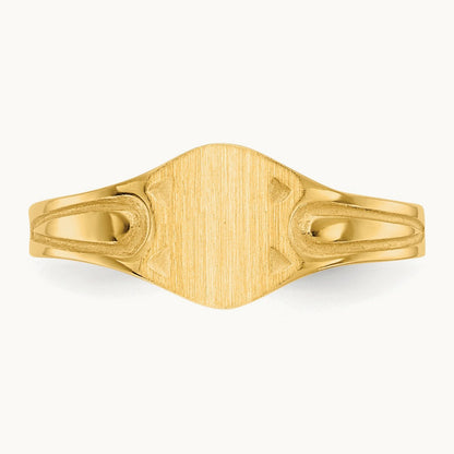 6.5x4. Closed Back Children's Signet Ring, 0mm, 14K