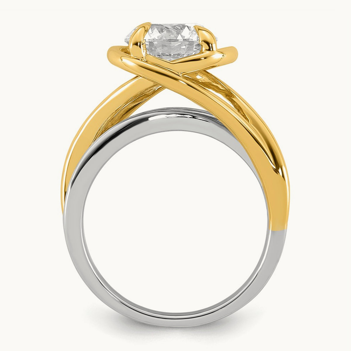 14ktt Certified Round Center Lab Grown Diamond VS+ F+ Ring