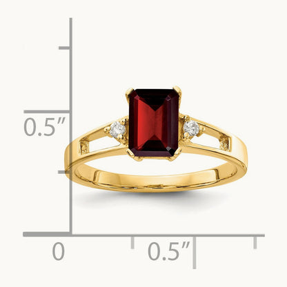 Emerald Cut Garnet Diamond Ring — 7x5mm