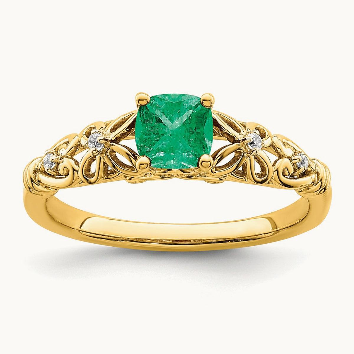 Polished Emerald and Diamond Ring — photo set