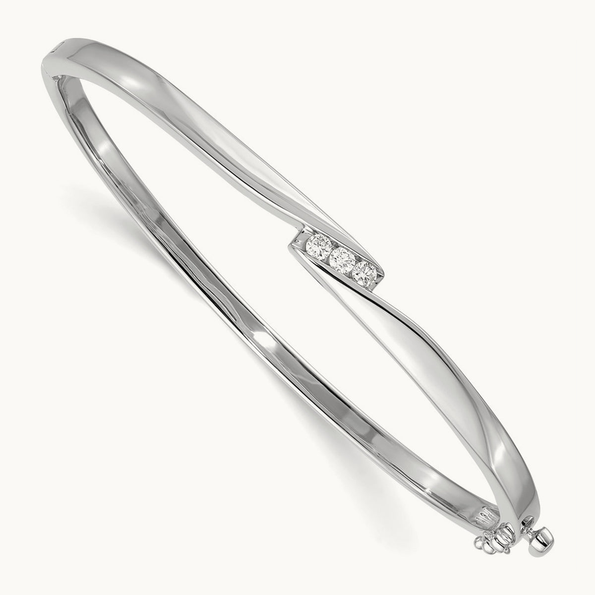A Diamond Hinged Bangle, 14K White Gold