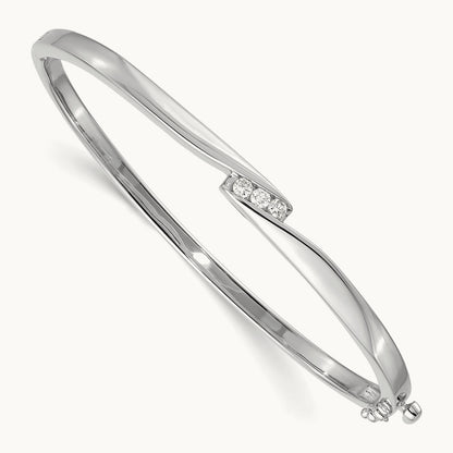 A Diamond Hinged Bangle, 14K White Gold