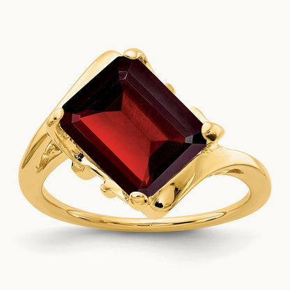 Emerald Cut Garnet ring — photo set