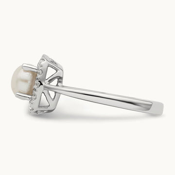 June Birthstone Freshwater Cultured Pearl Halo Ring, 0.25 ct tw Lab-Grown Diamond